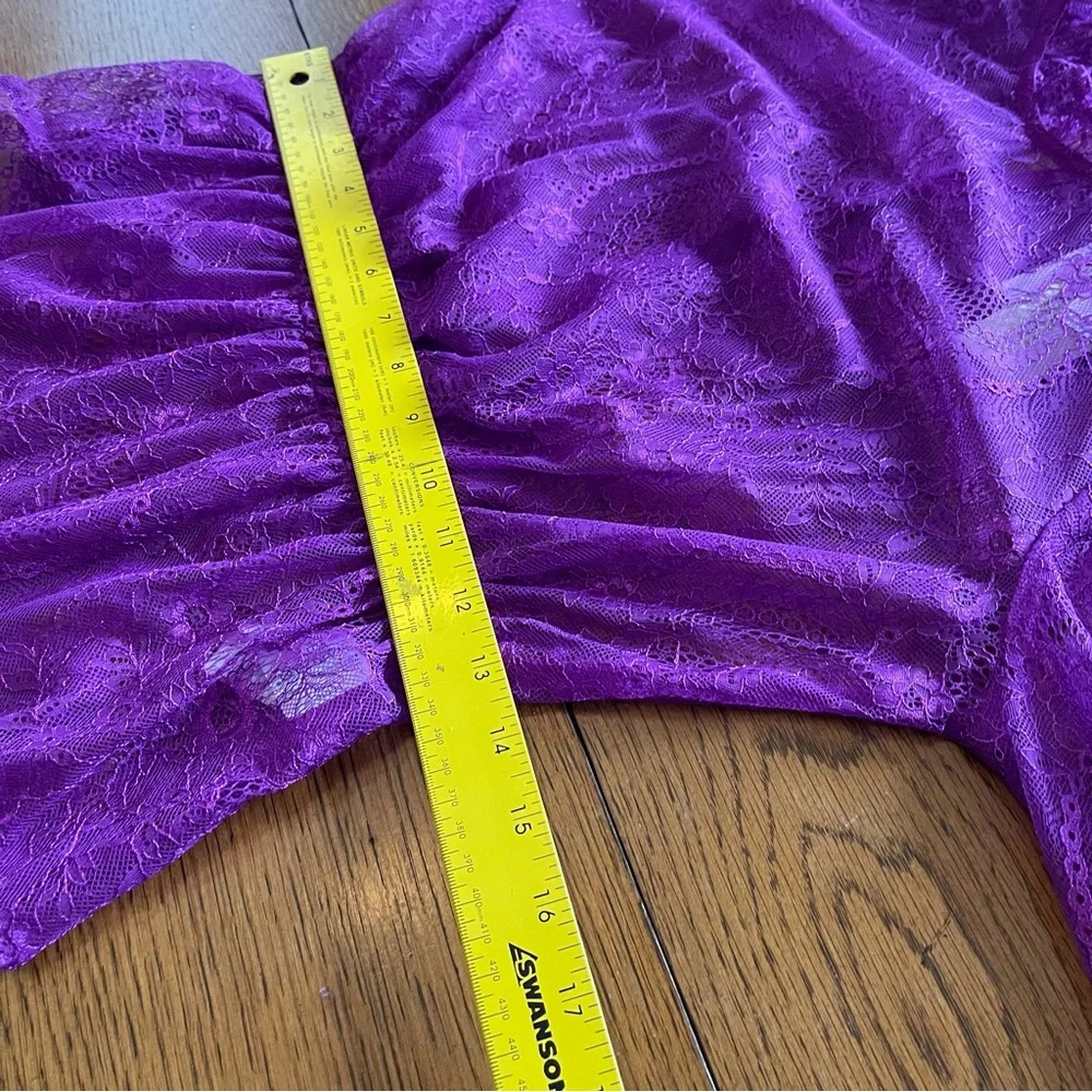 Banana republic purple high neck lace peplum top XS petite - Picture 13 of 14